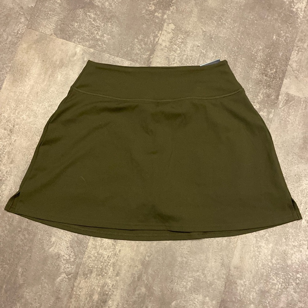 DSG olive green skort